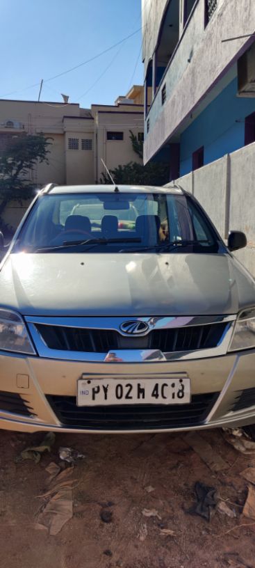 125-for-sale-MAHINDRA-Verito-Diesel-Second-Owner-2012-PY-registered-rs-250000