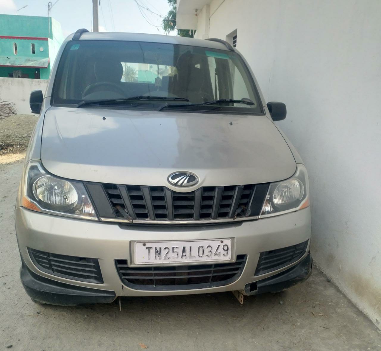 509-for-sale-MAHINDRA-Xylo-Diesel-Second-Owner-2014-TN-registered-rs-395000