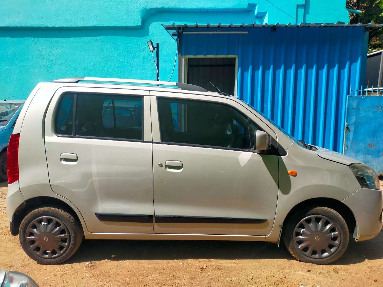 1220-for-sale-Maruthi-Suzuki-Wagon-R-1.0-Petrol-Second-Owner-2011-PY-registered-rs-275000