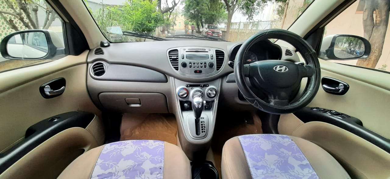 1949-for-sale-Hyundai-i10-Petrol-First-Owner-2011-TN-registered-rs-330000