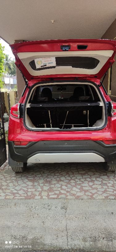 2089-for-sale-Mahindra-XUV-300-Petrol-First-Owner-2019-PY-registered-rs-810000
