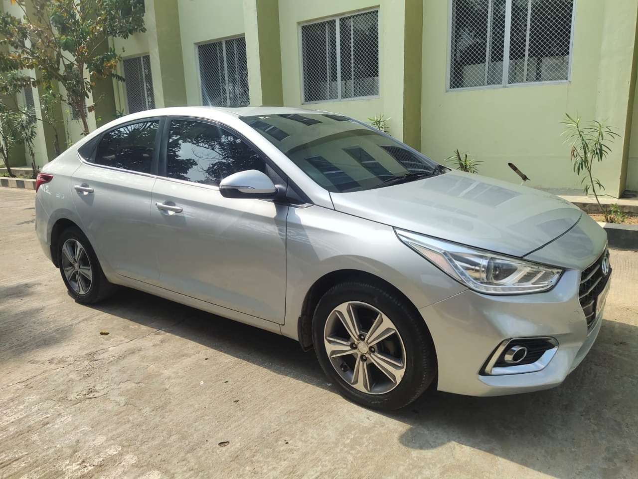 2454-for-sale-Hyundai-Verna-Diesel-First-Owner-2018-PY-registered-rs-930000