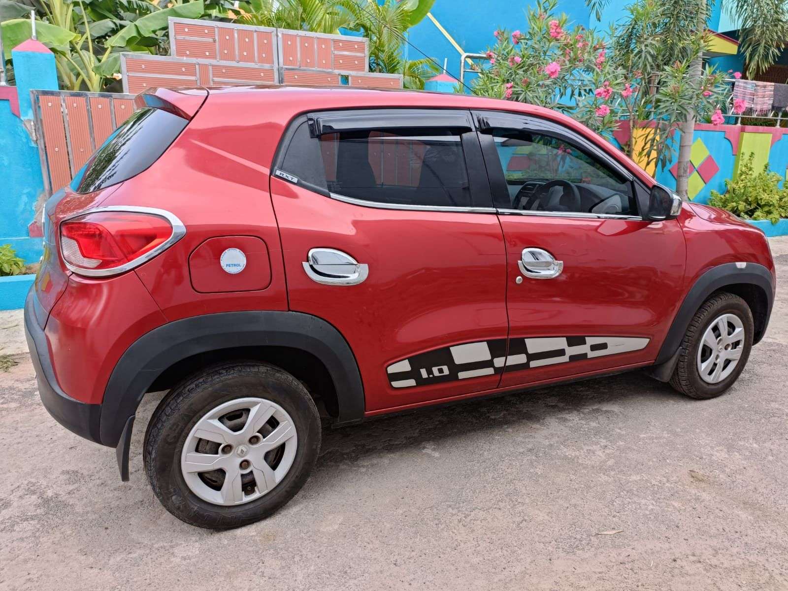 2551-for-sale-Renault-KWID-Diesel-First-Owner-2018-TN-registered-rs-425000