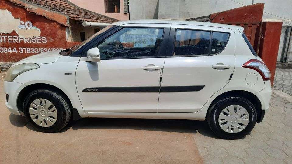 2643-for-sale-Maruthi-Suzuki-Swift-Diesel-First-Owner-2013-TN-registered-rs-515000