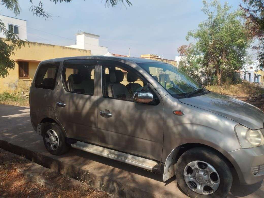 2714-for-sale-Mahindra-Xylo-Diesel-Second-Owner-2009-TN-registered-rs-300000