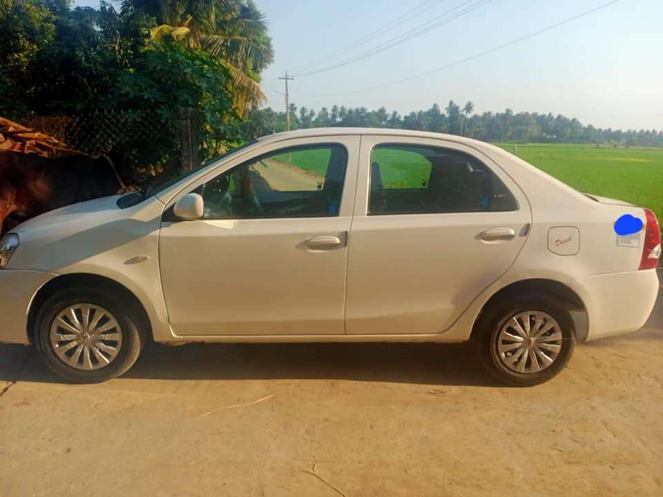 2802-for-sale-Toyota-Etios-Diesel-First-Owner-2019-PY-registered-rs-797000