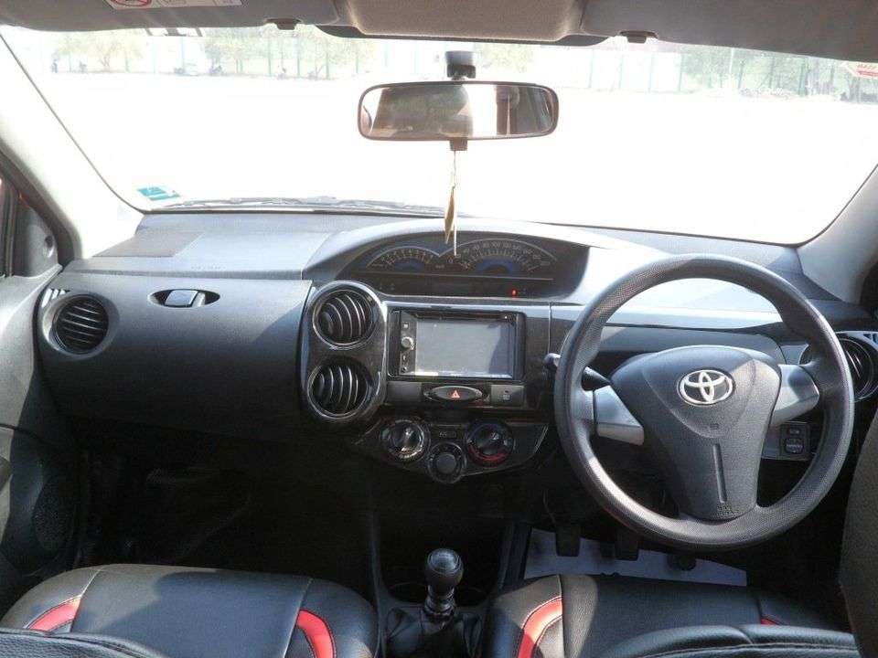 2940-for-sale-Toyota-Etios-Cross-Diesel-First-Owner-2015-TN-registered-rs-690000