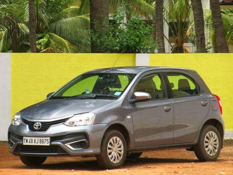 2953-for-sale-Toyota-Etios-Liva-Diesel-First-Owner-2018-TN-registered-rs-575000