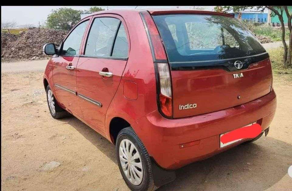 3060-for-sale-Tata-Motors-Indica-Vista-Diesel-Second-Owner-2012-TN-registered-rs-200000