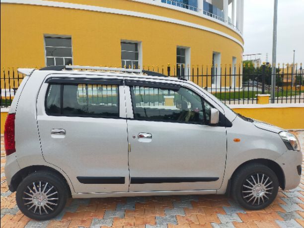 3251-for-sale-Maruthi-Suzuki-Wagon-R-Petrol-First-Owner-2015-PY-registered-rs-350000