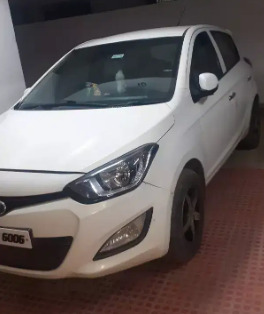 3444-for-sale-Hyundai-i20-Diesel-Second-Owner-2012-PY-registered-rs-350000