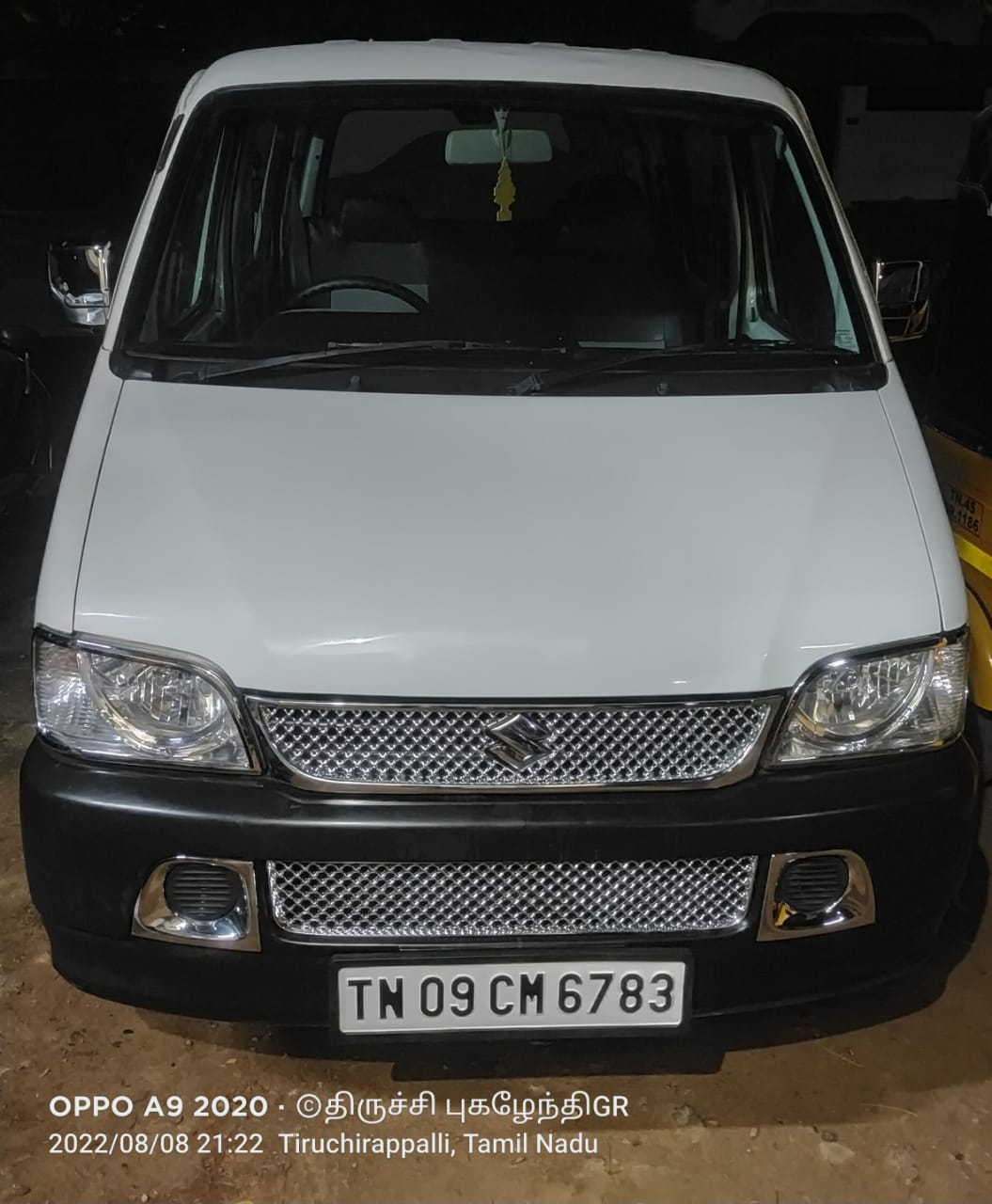 3820-for-sale-Maruthi-Suzuki-Eeco-Petrol-First-Owner-2018-TN-registered-rs-420000