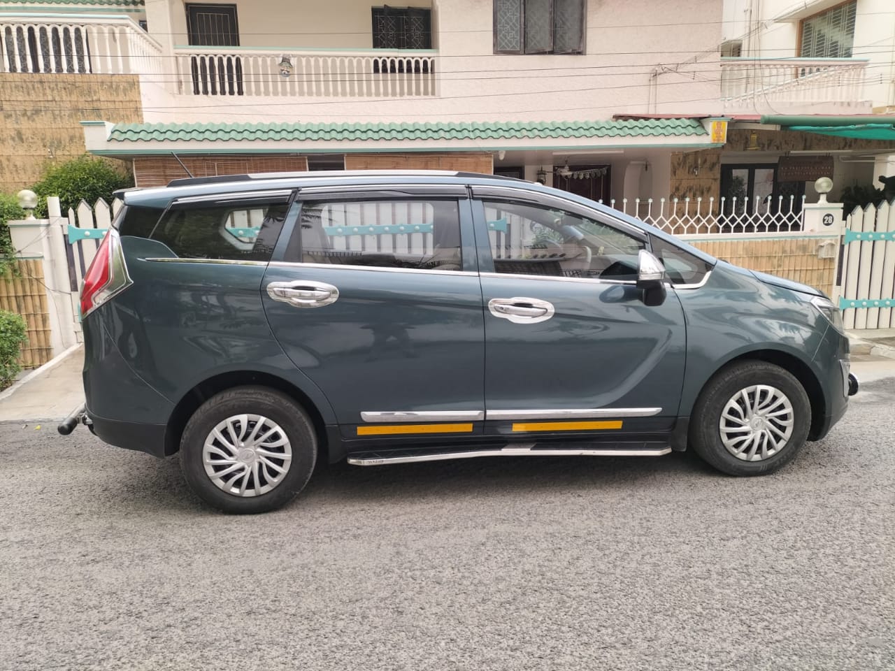 3855-for-sale-Mahindra-Marazzo-Diesel-Second-Owner-2019-TN-registered-rs-900000
