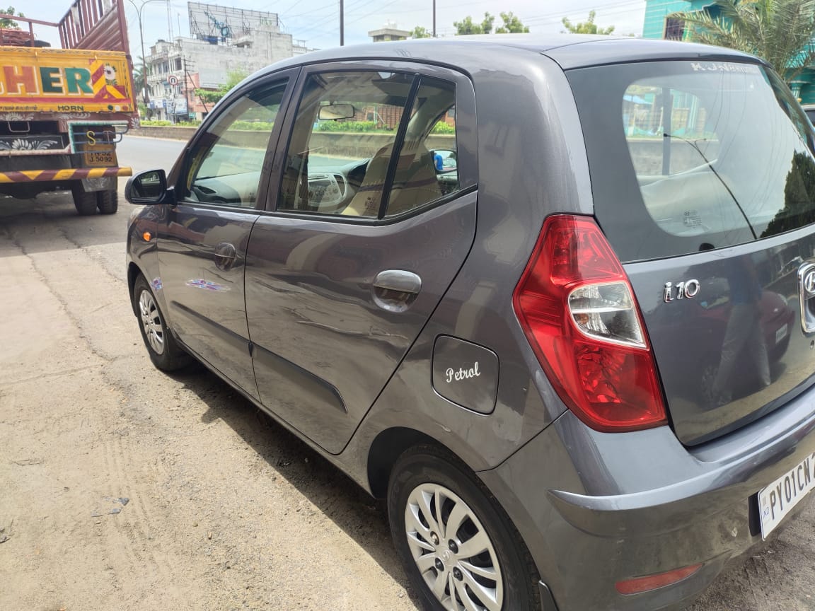 4222-for-sale-Hyundai-i10-Petrol-First-Owner-2016-PY-registered-rs-365000
