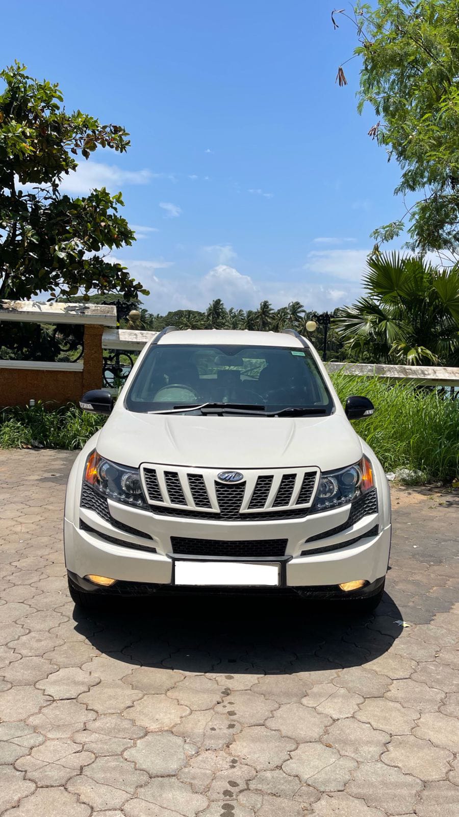 4268-for-sale-Mahindra-XUV-500-Diesel-First-Owner-2013-PY-registered-rs-690000