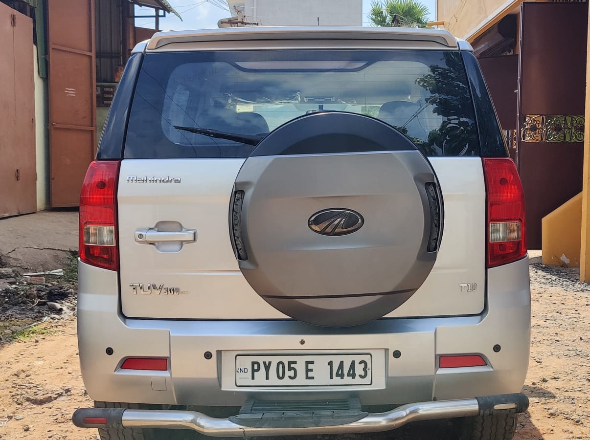 4283-for-sale-Mahindra-TUV-300-Diesel-First-Owner-2018-PY-registered-rs-775000