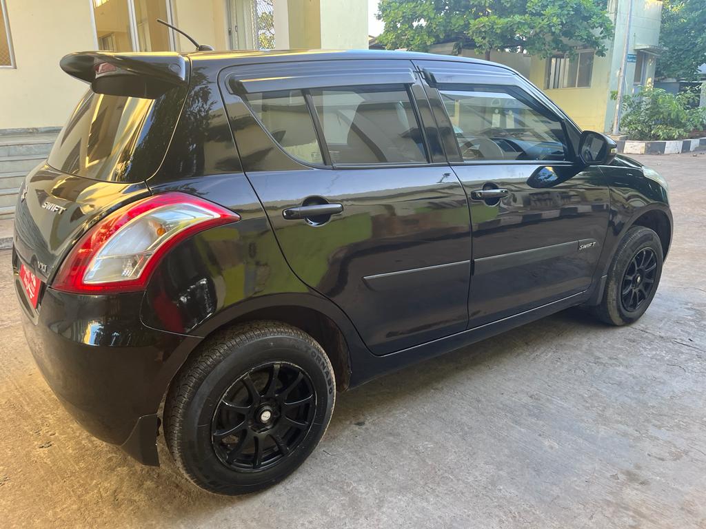 4524-for-sale-Maruthi-Suzuki-Swift-Petrol-Second-Owner-2013-TN-registered-rs-394999