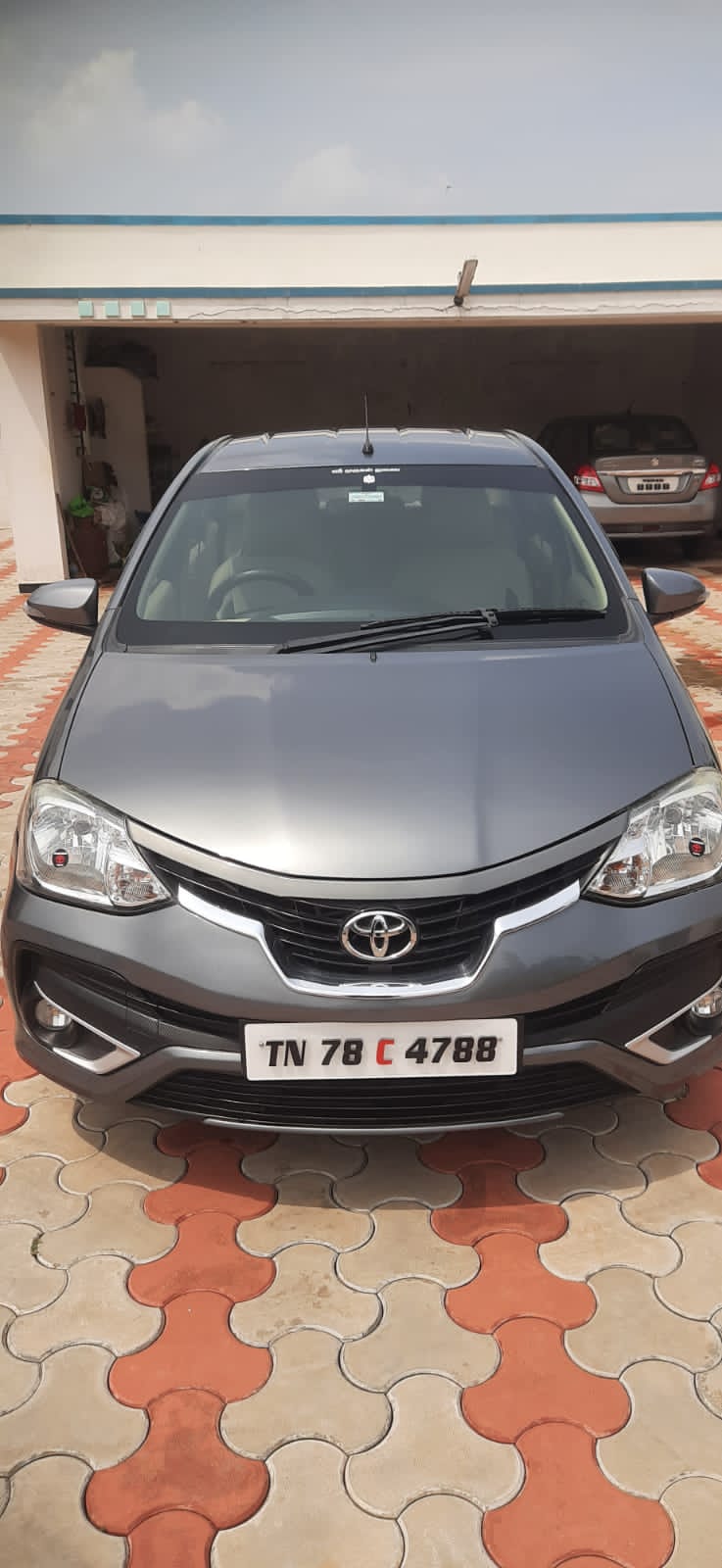 4718-for-sale-Toyota-Etios-Diesel-Second-Owner-2017-TN-registered-rs-690000