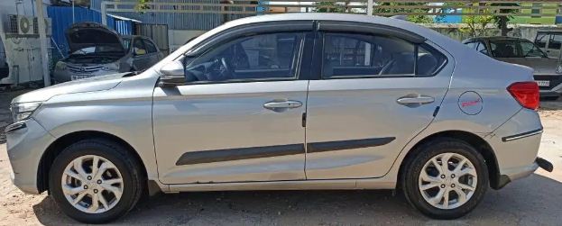 4752-for-sale-Honda-Amaze-Petrol-First-Owner-2019-PY-registered-rs-750000