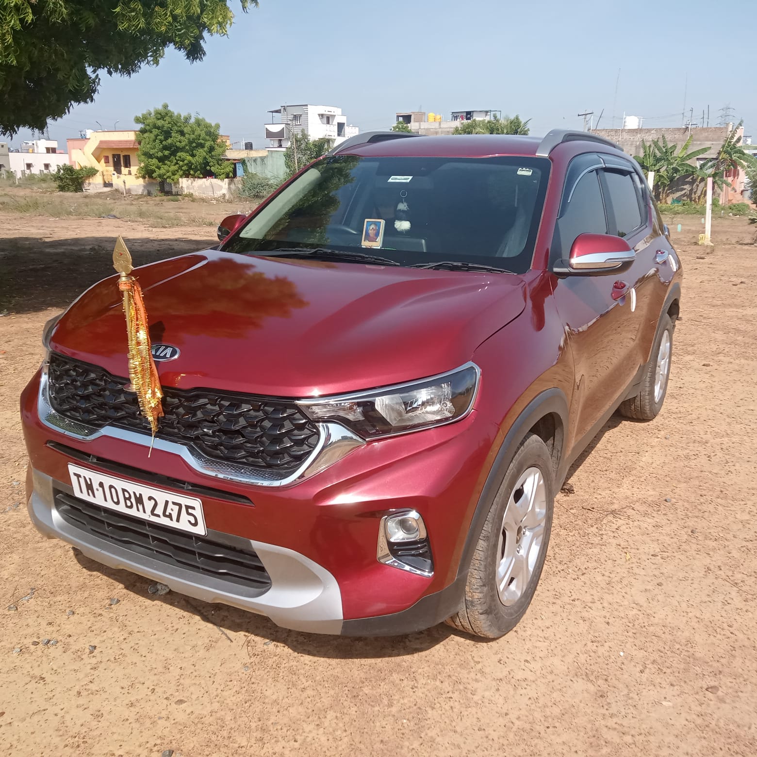 4764-for-sale-Kia-Sonnet-Petrol-Second-Owner-2021-TN-registered-rs-775000