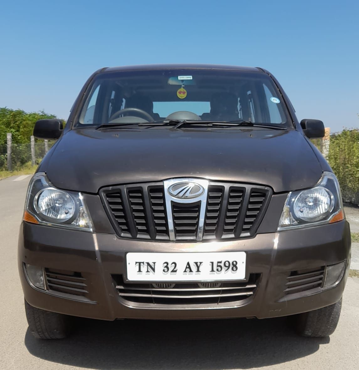 4768-for-sale-Mahindra-Xylo-Diesel-Second-Owner-2011-TN-registered-rs-425000