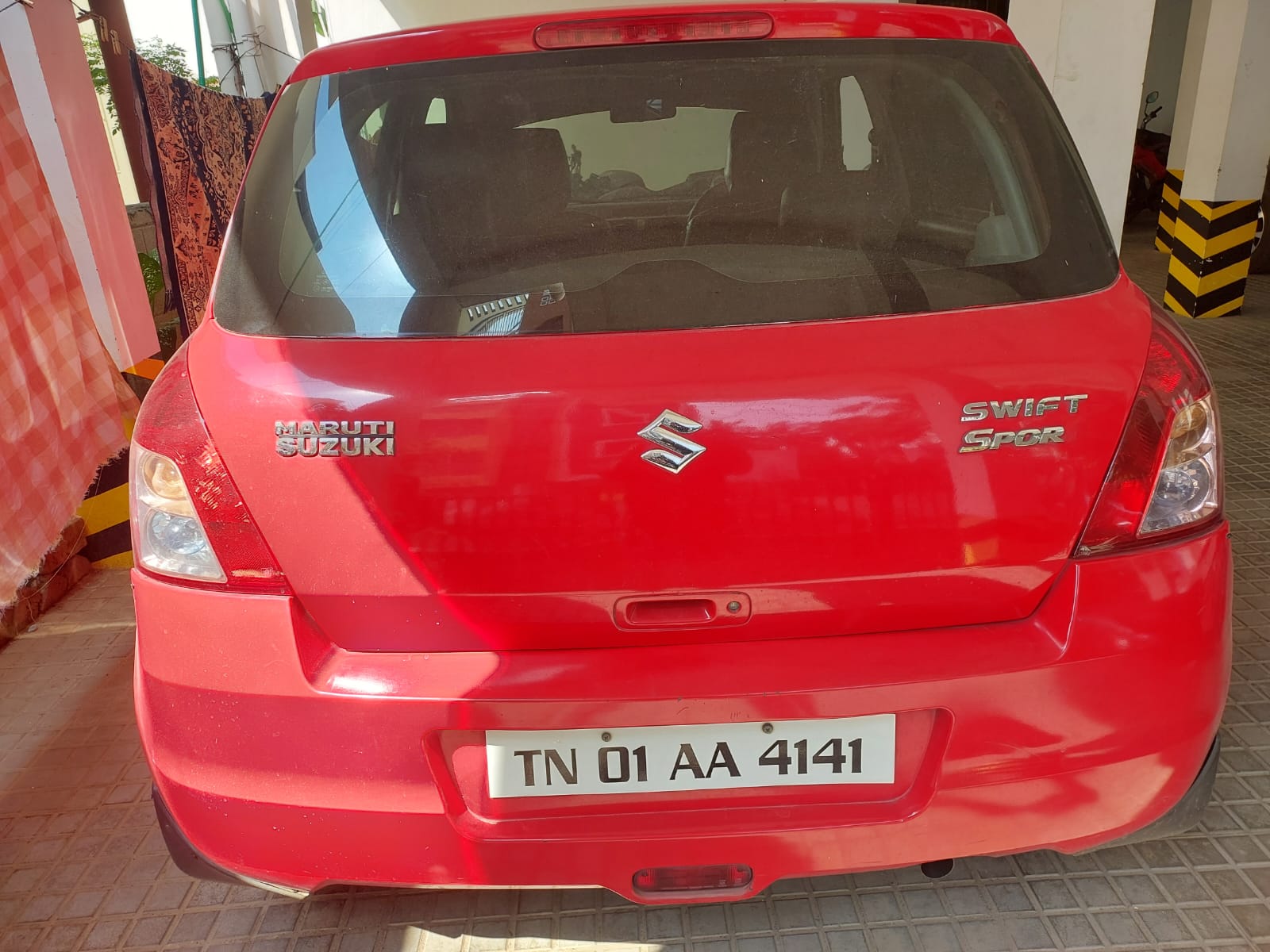 4811-for-sale-Maruthi-Suzuki-Swift-Petrol-Second-Owner-2005-TN-registered-rs-180000