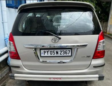 4818-for-sale-Toyota-Innova-Diesel-Second-Owner-2012-PY-registered-rs-775000