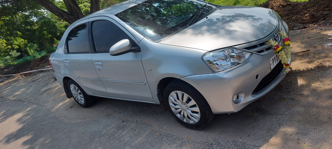 5065-for-sale-Toyota-Etios-Diesel-Second-Owner-2013-PY-registered-rs-500000