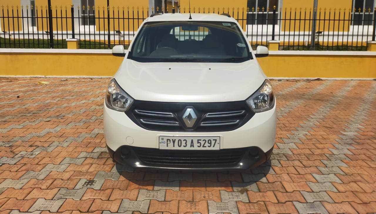 5068-for-sale-Renault-Lodgy-Diesel-First-Owner-2016-PY-registered-rs-675000