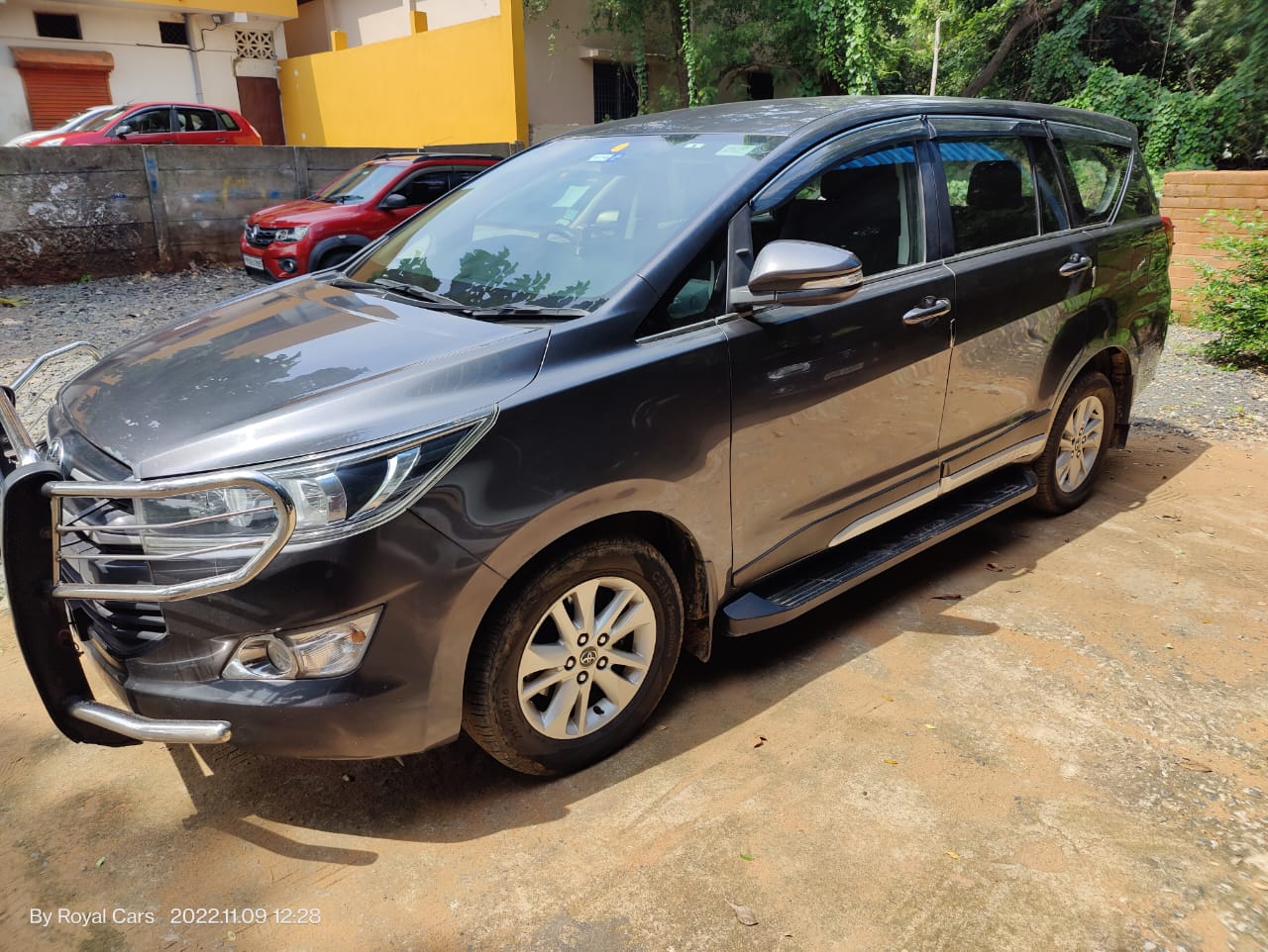 5096-for-sale-Toyota-Innova-Crysta-Diesel-Second-Owner-2017-PY-registered-rs-1599999