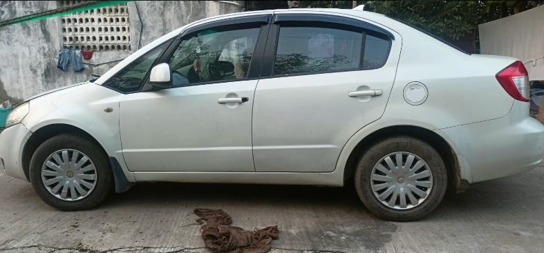 5280-for-sale-Maruthi-Suzuki-SX4-Petrol-Third-Owner-2012-PY-registered-rs-240000