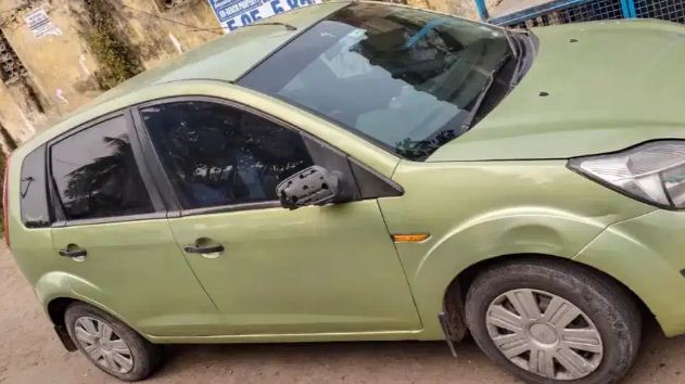 5483-for-sale-Ford-Figo-Diesel-Third-Owner-2010-PY-registered-rs-145000