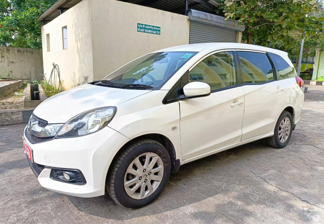 5825-for-sale-Honda-Mobilio-Diesel-First-Owner-2014-PY-registered-rs-534999