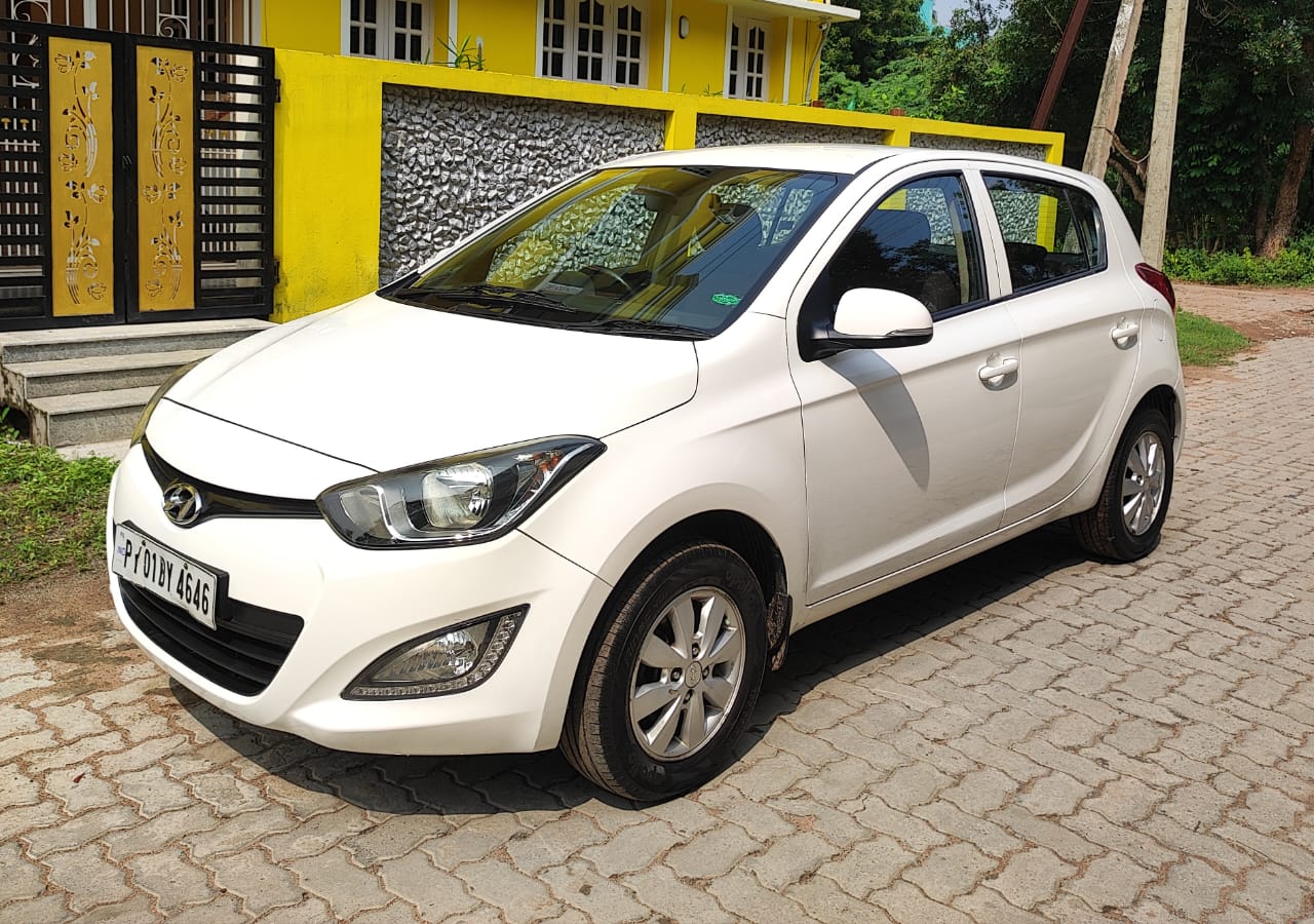 5838-for-sale-Hyundai-i20-Diesel-Second-Owner-2013-PY-registered-rs-390000