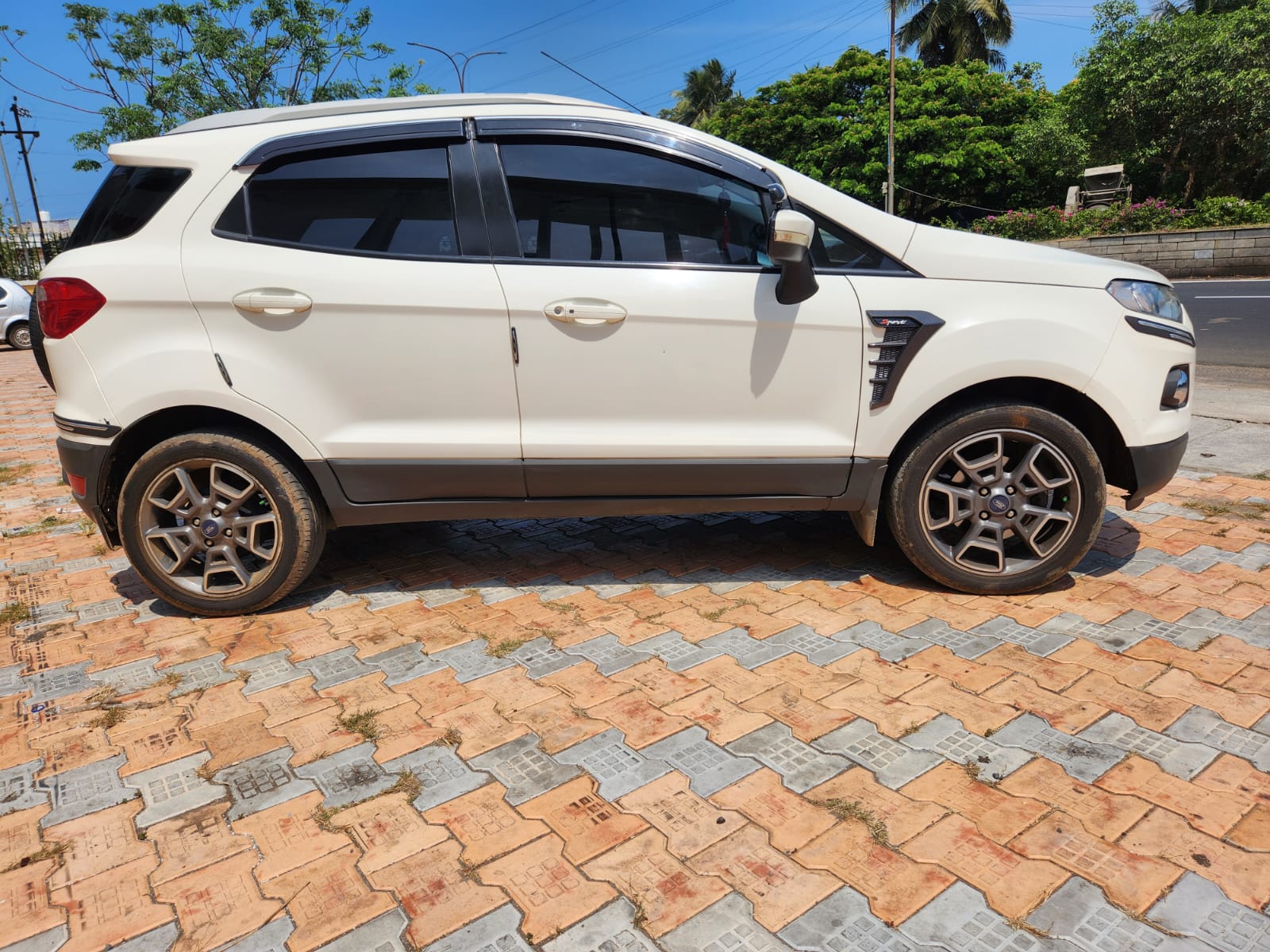 6956-for-sale-Ford-EcoSport-Diesel-First-Owner-2017-PY-registered-rs-665000