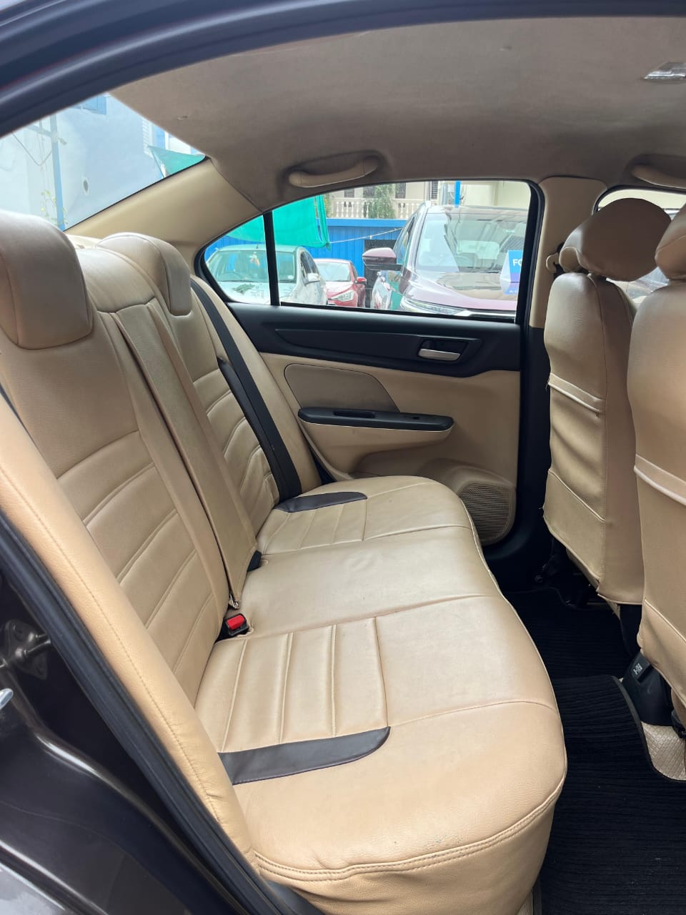 8018-for-sale-Honda-Amaze-Petrol-First-Owner-2019-PY-registered-rs-559999