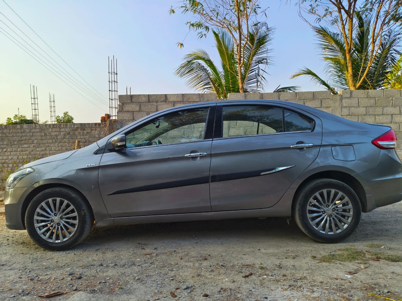 8029-for-sale-Maruthi-Suzuki-Ciaz-Diesel-First-Owner-2017-HR-registered-rs-699999