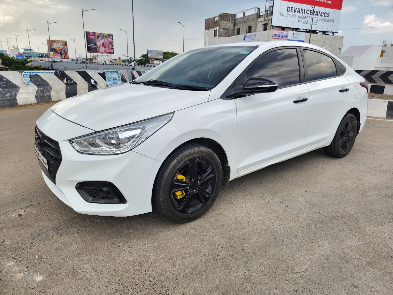 8033-for-sale-Hyundai-Verna-Fluidic-Diesel-First-Owner-2018-PY-registered-rs-915000