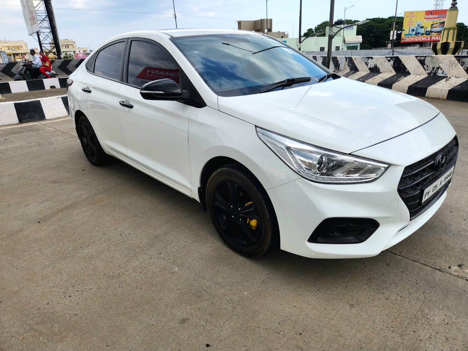 8033-for-sale-Hyundai-Verna-Fluidic-Diesel-First-Owner-2018-PY-registered-rs-915000