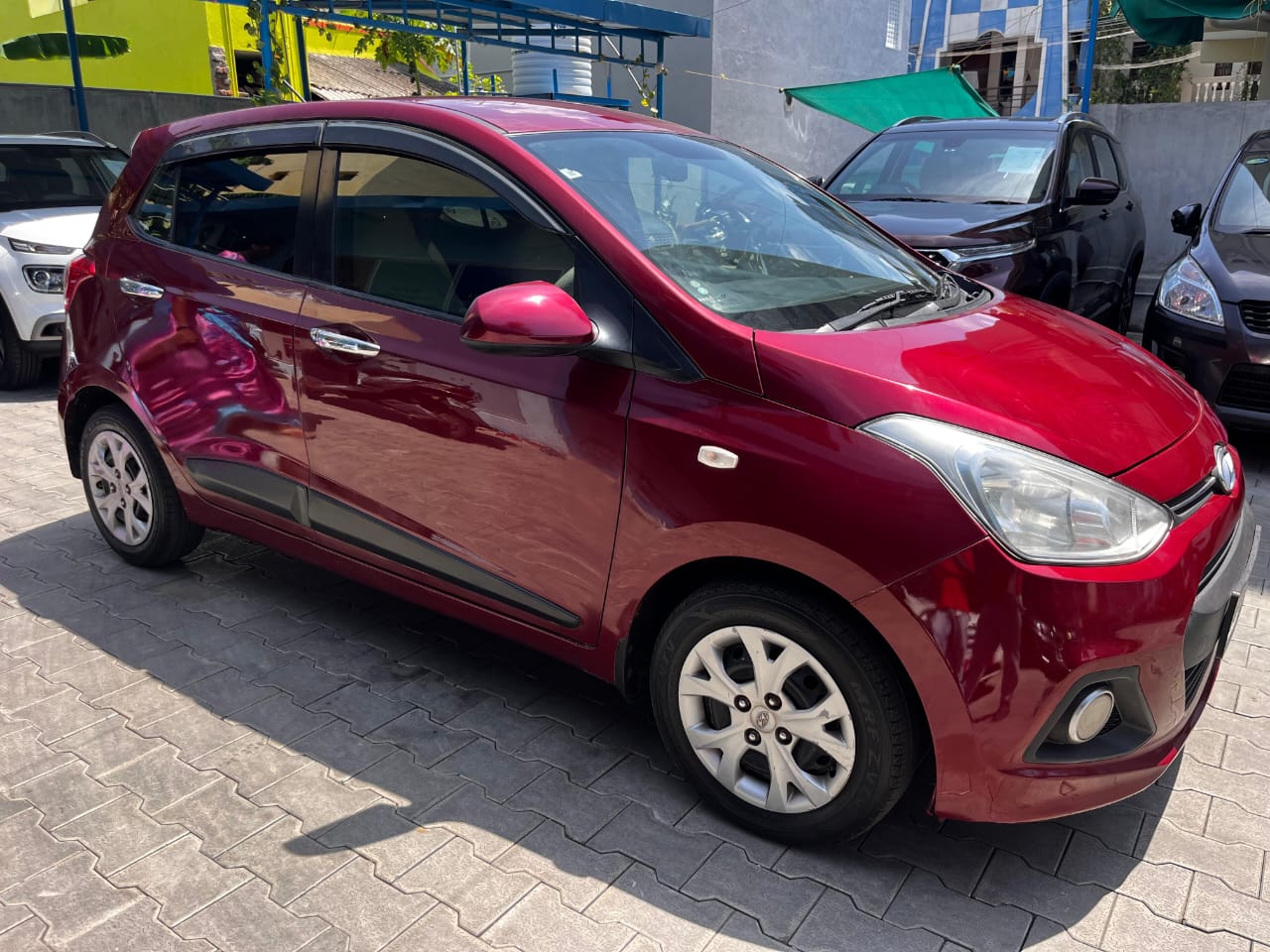 8048-for-sale-Hyundai-Grand-i10-Petrol-Second-Owner-2016-PY-registered-rs-389999