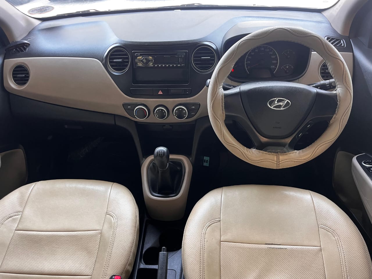 8048-for-sale-Hyundai-Grand-i10-Petrol-Second-Owner-2016-PY-registered-rs-389999